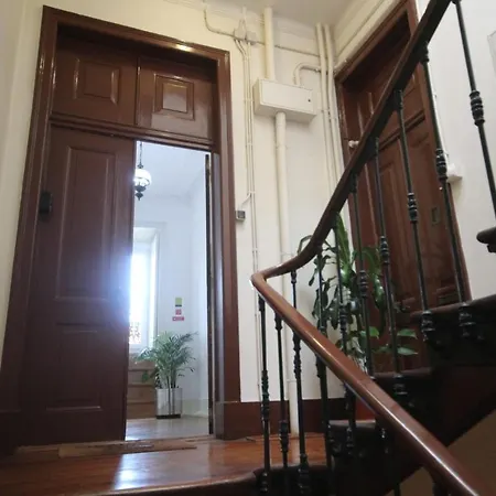 Romantic Chiado 7 -private Small Single With No Outside Window Apartment Lisbon